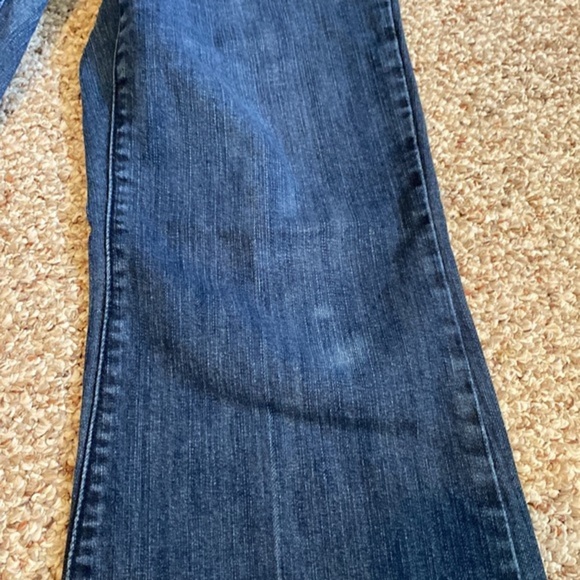 The Limited Crop Style Jeans‎ - Picture 5 of 10